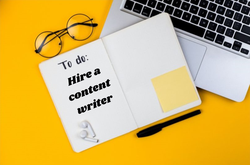 Read more about the article When To Hire A Content Writer? 5 Projects You Need A Writer For